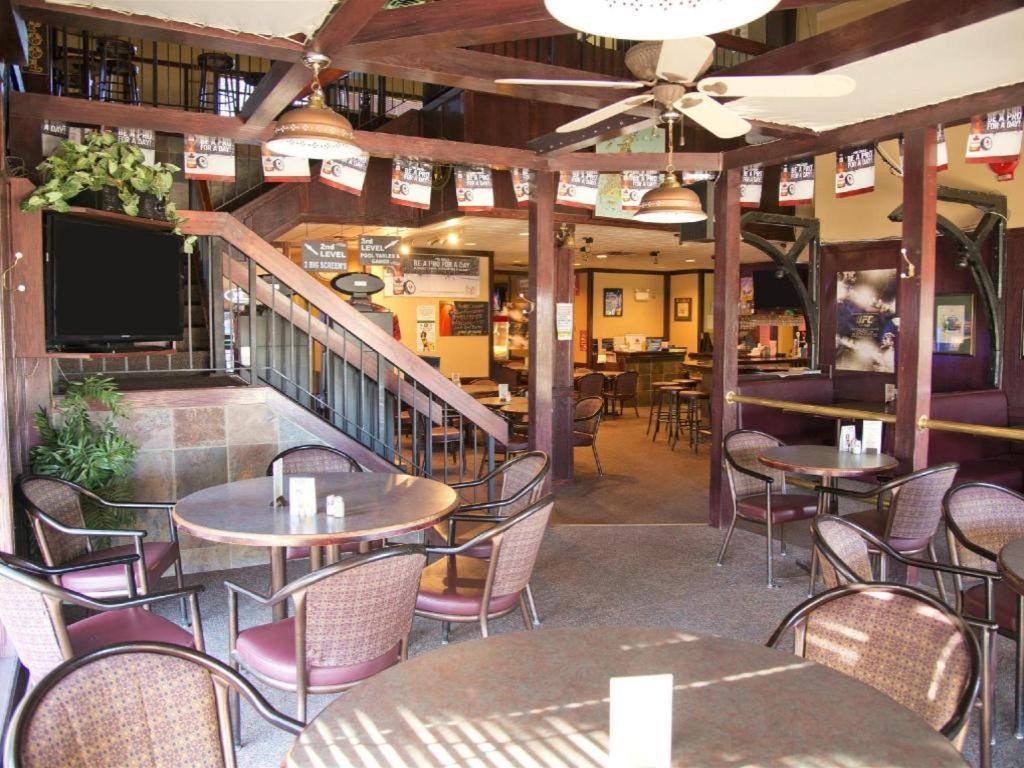 怀特考特加拿大最佳价值酒店 外观 照片