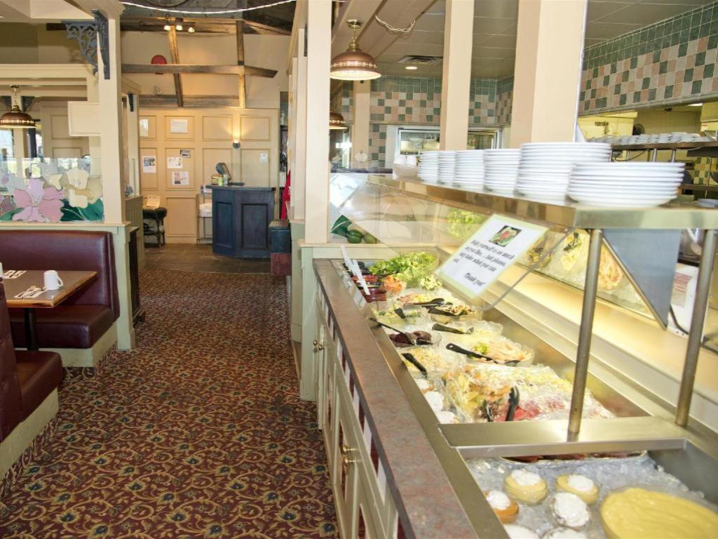 怀特考特加拿大最佳价值酒店 外观 照片