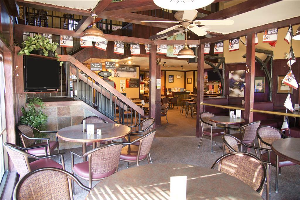怀特考特加拿大最佳价值酒店 餐厅 照片